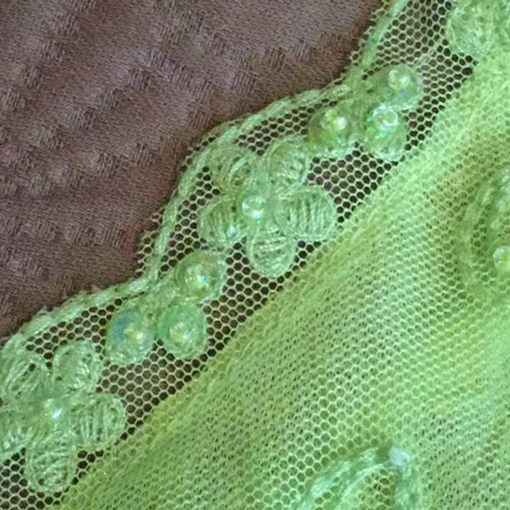 Sexy Lace, Lime and Beads Camisole Top - Junior  L, NWT - Picture 4 of 11